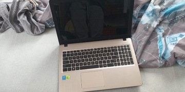 Laptop Asus a540l