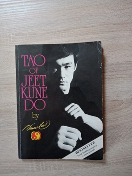 "Tao of Jeet Kune Do" Bruce Lee