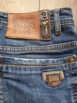 Armani jeansy spodnie W30 L34