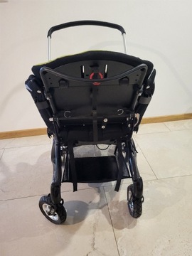 Wózek spacerowy dla osoby niepełnosprawnej, 