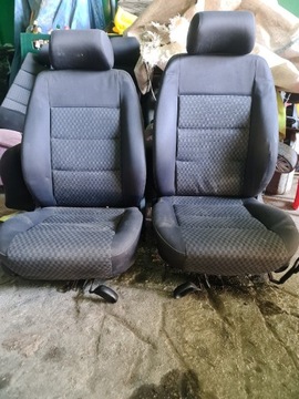 Fotele kanapa audi a4 grzane z airbag elektryczne 