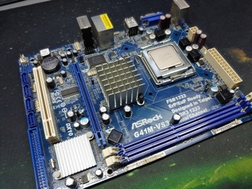 Płyta ASRock G51M-VS3 + Procesor Intel Core Q8300 