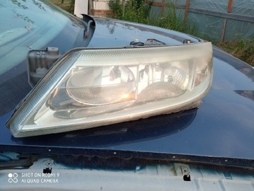 Renault Laguna II lampa reflektor lewy przód