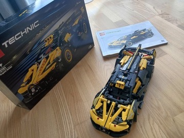 LEGO Technic Bugatti Bolidem 42151