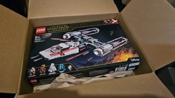 LEGO Star Wars 75249 Myśliwiec Y-Wing Ruchu Oporu