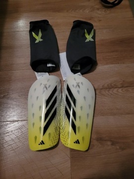 Ochraniacze adidas X League rozmiar M 150cm