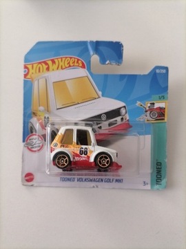 Hot Wheels Tonedo VW Golf Mk1