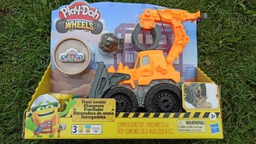 Play-Doh Wheels Spychacz koparka - ładowarka E9226