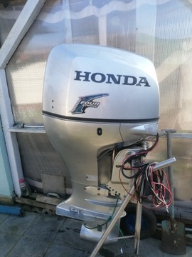 HONDA BF150A.......