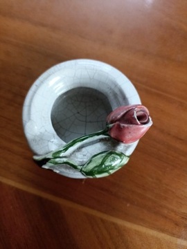 Porcelanowa popielniczka z różą, PRL