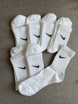 Nike Wysokie Białe Skarpety 7 par 42/46