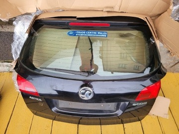 Klapa bagażnika Opel Astra J Kombi Z22C