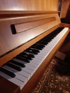 Scholze upright piano / pianino