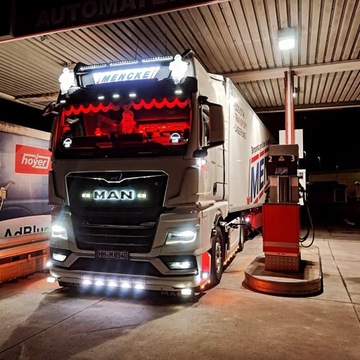 MAN TGX logo led 