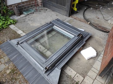 Okno dachowe Velux GGL M04 3059 78x98+kołnierz 