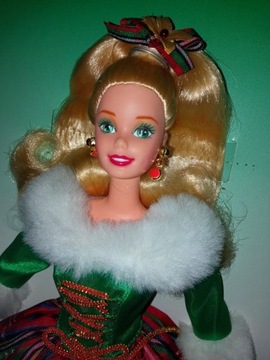 Mattel Barbie Happy Holidays Gala-Special Edition