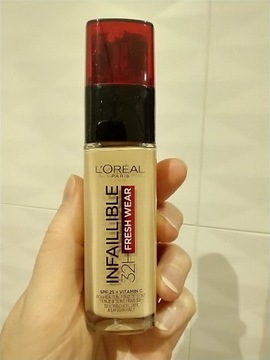 L'Oreal Paris Infaillible Fresh Wear podkład 