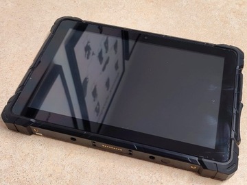Przemysłowy tablet IP67 10" 4GB + Windows 10