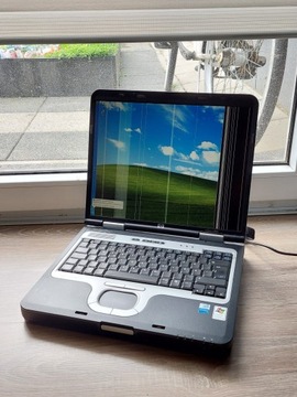 Laptop HP Compaq NW8000 Pentium M 1.8GHz