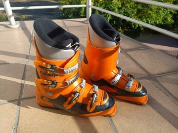 Buty narciarskie dziecięce Rossignol. 