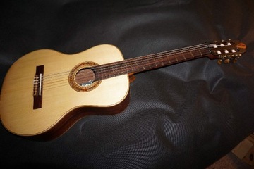 gitara klasyczna 4/4