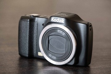 Kodak PixPro FZ201 + karta 32GB