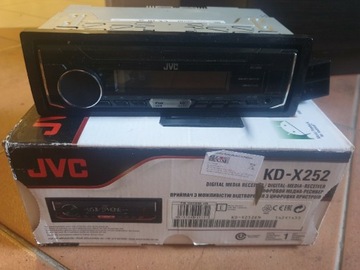 Radioodtwarzacz JVC KD-X252 mp3 +pudełko 