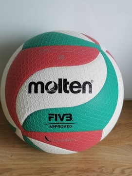 Piłka do siatkówki Molten 5000 + GRATIS