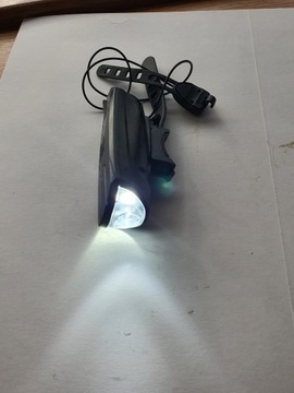 Lampka rowerowa przednia LED