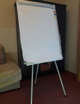 Tablica flipchart suchościeralna magnetyczna 10070