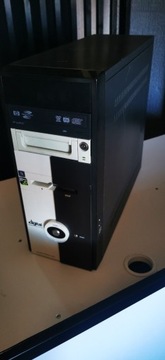 Komputer stacjonarny Gtx 560 ti AMD 4gb ram 