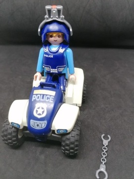 Playmobil Police policjant plus wóz quad 