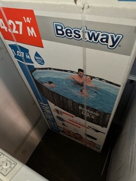 Basen na stelażu Bestway 4,27 x 1,07 m cegła