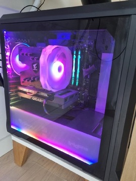 Komputer Ryzen 5 3600, RTX 3050, 16GB RAM, Wi-Fi 