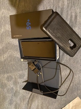 Samsung s9 plus coral blue  plus spigen 