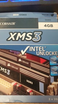 Pamięć RAM   2x2 GB Corsair XMS 3