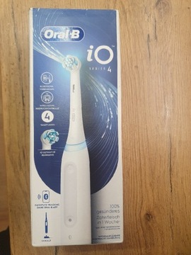 Szczoteczka Oral B Io 4 