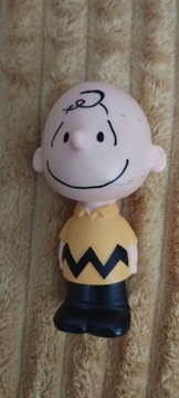 McDonald Snoopy Fistaszki Charlie Brown 2015