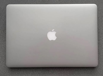 MacBook Pro Retina 15" SSD 256 4 rdzenie i7 RAM 16