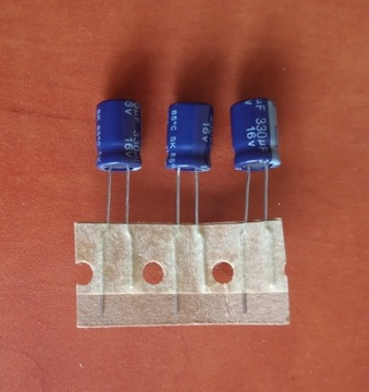 Kondensator elektrolit. 16V 330uF 85'C [5szt.]