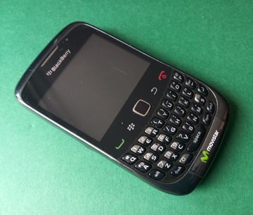 Telefon komórkowy BlackBerry Curve 9300 -stan ???