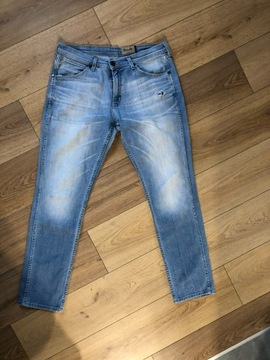 Wrangler spodnie jeansowe W32L32