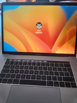  MacBook Pro, ekran 15, 2018r, 32 GB RAM, dysk 500