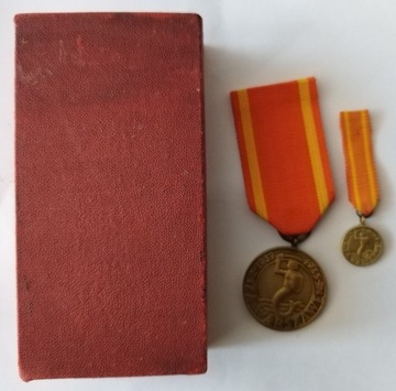 medal za Warszawe