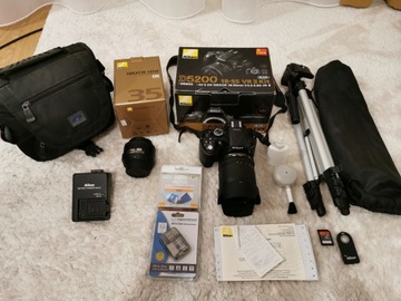 Zestaw Nikon D5200, 35mm, 18-105mm, akcesoria, Wwa