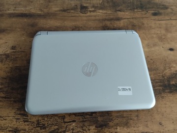 Laptop HP pavilion 11 8gb RAM, dysk 500gb