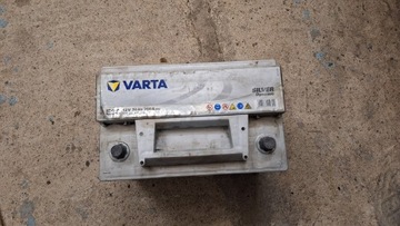Akumulator Varta silver 75ah 750a
