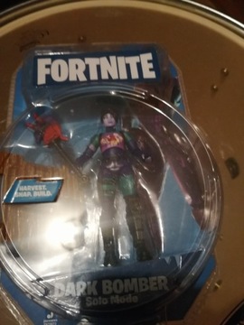 Figurka fortnite dark bomber