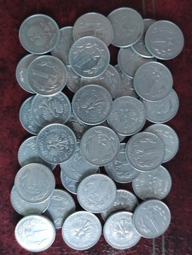 Polska moneta obiegowa 1 zł z 1988 r. 