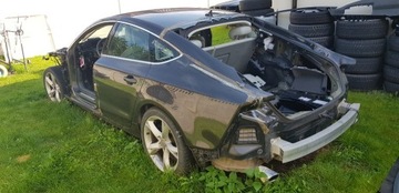 drzwi lewy tył Audi A7 4G LX7U